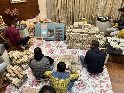 IT raids in B'luru: Rs 42 crore found in a flat, money was meant to be transported to poll- bound Rajasthan | raids,luru,crore- True Scoop