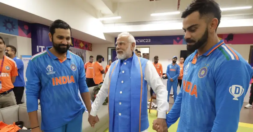 'Come on smile...': PM Modi's special pep talk to 'emotional' Rohit Sharma & Virat Kohl is a must-watch