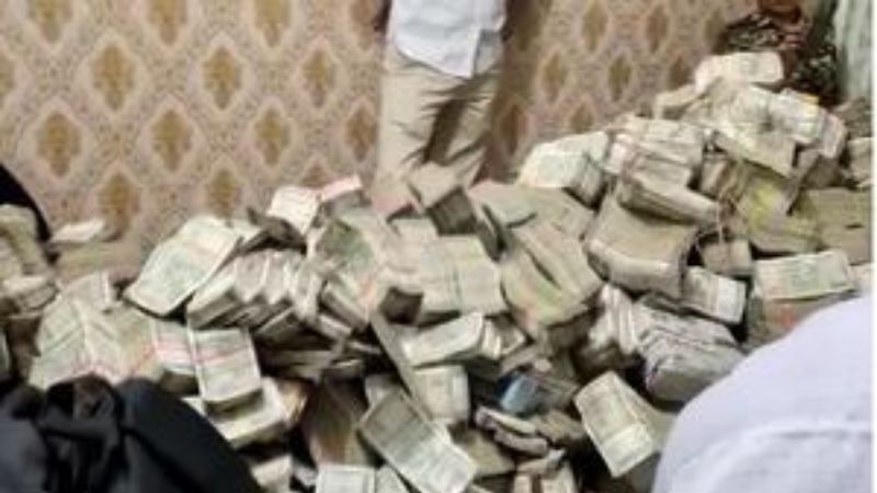 ED raids Jharkhand Minister's PA, recovers Rs 25 cr from house help's home | India,Trending,Sanjeev-Kumar-Jharkhand- True Scoop