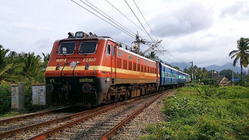 Youth, India, Extra Lens, Privatisation Indian Railways, Indan Railways Privatisation, Indian Railwyas, Advantages of Indian Railways Privatisation, Disadvantages of Indian Railways Privatisation- True Scoop
