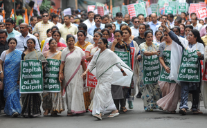 undefined | Mamata threatens to protest in Delhi if CBI fails to crack RG Kar case by Aug 18- True Scoop