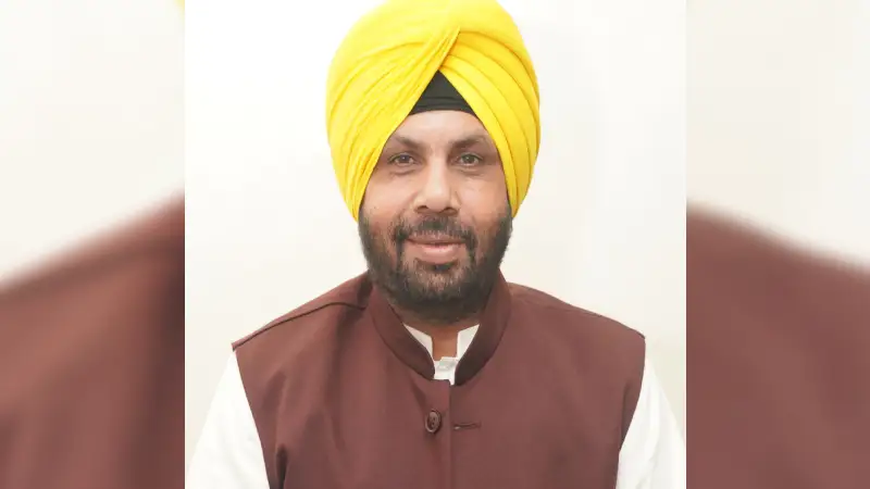 Harbhajan Singh ETO, Punjab Power Minister Harbhajan Singh ETO, Punjab Power Theft FIR, Punjab Power Theft 38 Employees Terminated, Harbhajan Singh ETO Punjab Power, Punjab Power Theft 296 FIRs, Punjab- True Scoop