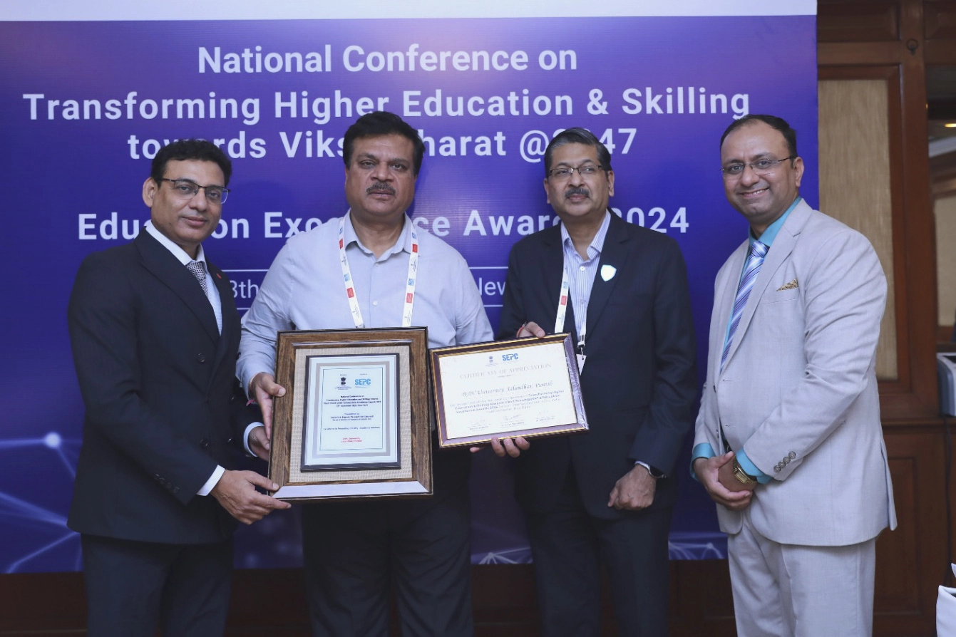 Punjab, Trending, Punjab DAV University, DAV University education excellence award, Services Export Promotion Council, DAV University award, Vice Chancellor Dr. Manoj Kumar, DAV University- True Scoop