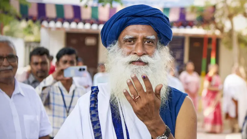 India, Trending, Madras High Court rapped Isha Foundatio, Madras High Court, founder Sadhguru Jaggi Vasudev, women hermitess, national news, top national news- True Scoop