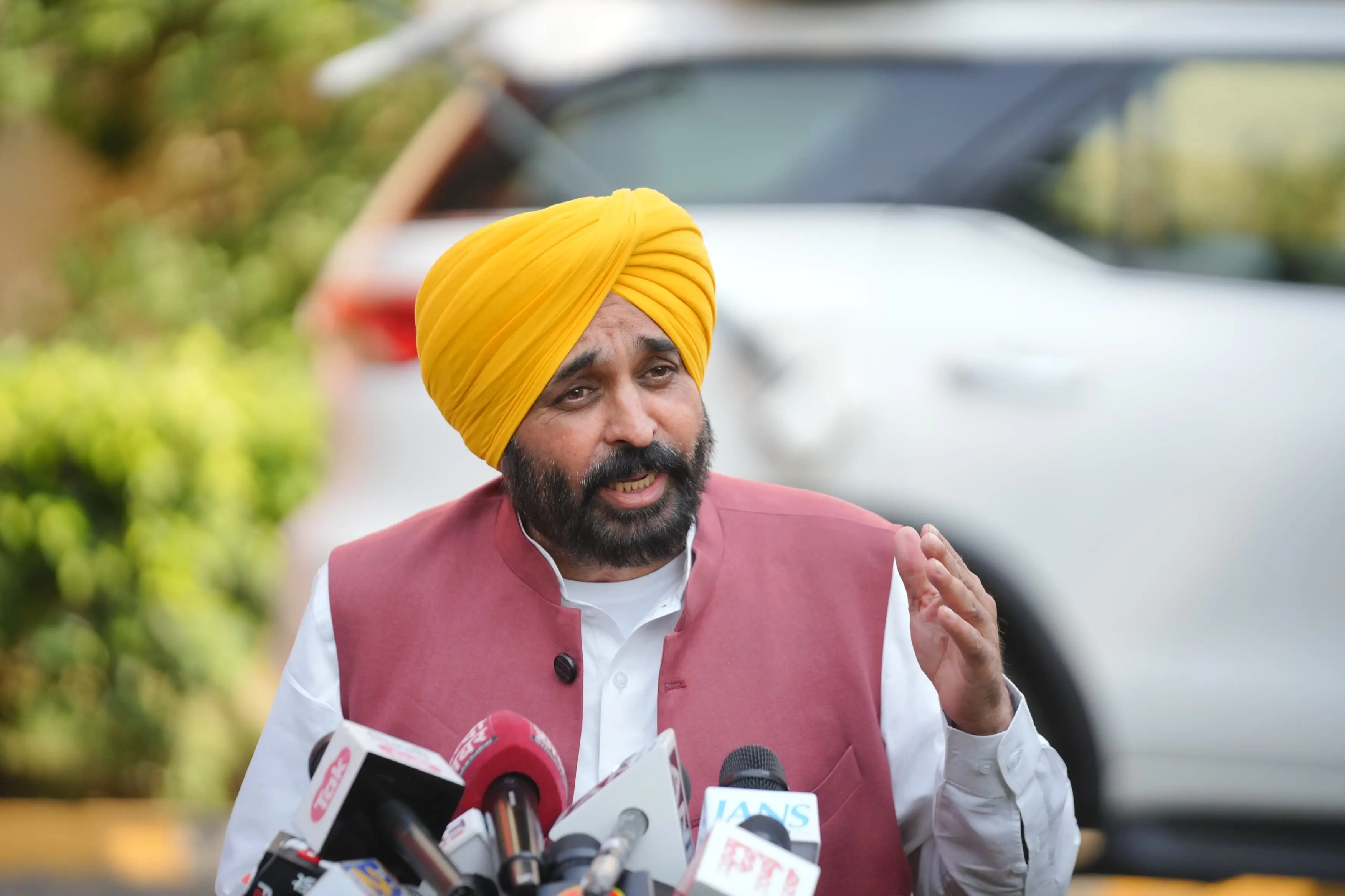 Punjab CM, Punjab CM Bhagwant Mann, CM Bhagwant Mann stubble burning issue, Punjab Stubble burning issue, Punjab News, Punjab stubble burning, Punjab, Trending, Punjab CM Bhagwant Singh Mann- True Scoop