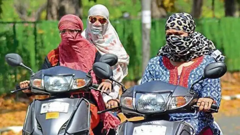 Punjab, Punjab Haryana High Court Helmet Mandatory, Punjab Helmet Mandatory, Helmet Sikh Women Punjab, Helmet Mandatory Sikh Women, Who is exmpted helmet Punjab, Dastar Sikh Women Helmet Punjab- True Scoop