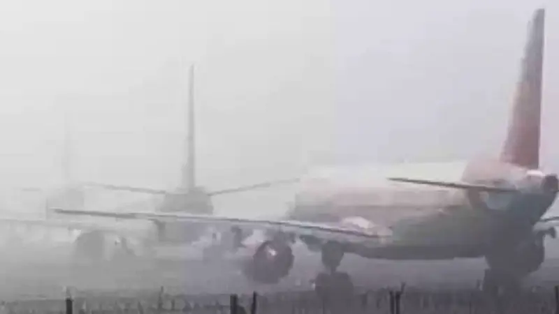 Punjab, Chandigarh Airport, Chandigarh Airport Flight Services, Chandigarh Airport Smog, Chandigarh Airport Delayed Flights AQI, Chandigarh AQI Flights Delayed, Chandigarh Airport Flights Delayed Air Pollution- True Scoop