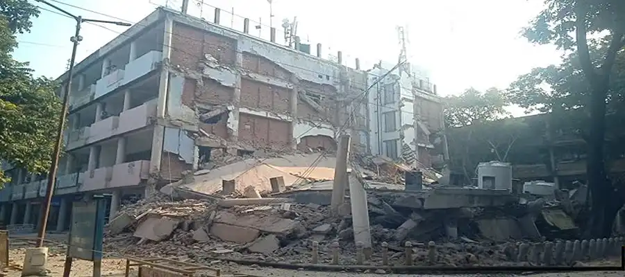 Mehfil building collapses, Chandigarh's multi-storey Mehfil building, Chandigarh building collapse, Chandigarh building, Chandigarh Mehfil building, Chandigarh news, Punjab news- True Scoop