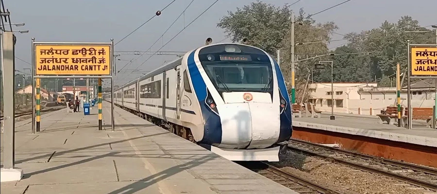 Vande Bharat Train, Vande Bharat Jalandhar to Delhi, Vande Bharat Jalandhar Cantt to Delhi, Vande Bharat Punjab, Vande Bharat Jaladhar Cantt Delhi Stoppages, Vande Bharat Jalandhar route, Vande Bharat Jalandhar timing, Vande Bharat Jalandhar Ticket Price, Punjab- True Scoop