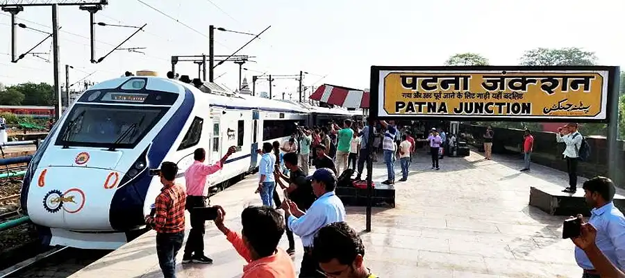 Patna-Delhi Vande Bharat, Patna Delhi Vande Bharat Train, Vande Bharat Patna Delhi Holi Special, Holi Special Vande Bharat Trains, Vande Bharat Bihar, India, Trending, Vande Bharat Patna Delhi Start date- True Scoop