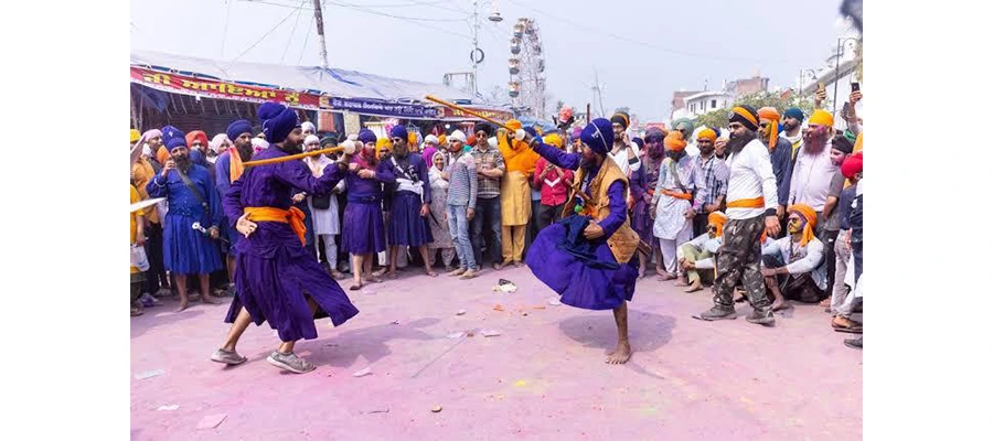 Hola Mohalla significance, Hola Mohalla culture, Hola Mohalla festival Punjab, Punjab news, Hola Mohalla martial arts, Punjab, Trending- True Scoop