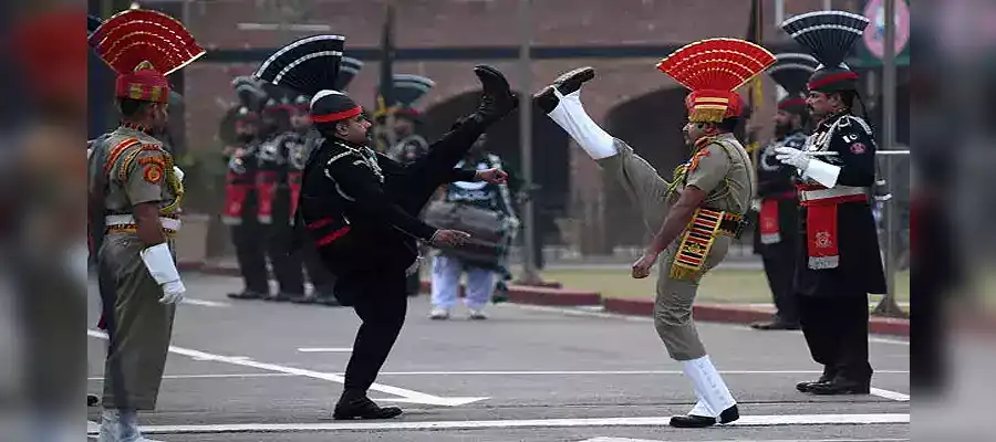 Attari-Wagah border, Attari-Wagah border ceremony, ‘beating retreat’ ceremony, Attari-Wagah border ceremony schedule, Wagah border ‘retreat’ ceremony timings, Punjab- True Scoop