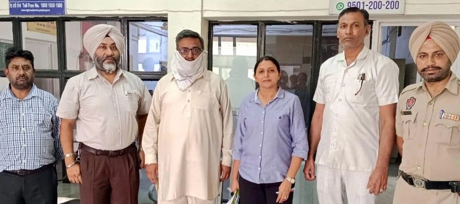 ATP Vashisht arrest news, ATP Vashisht sealing power misuse, ATP Vashisht corruption case, Vashisht arrested for threatening applicants, ATP officer misuse of power, ATP Vashisht 70% approvals controversy, Municipal officer arrested Delhi, Illegal sealing actions by ATP Vashisht, Vashisht ATP case update, ATP Vashisht intimidation allegations, Punjab- True Scoop