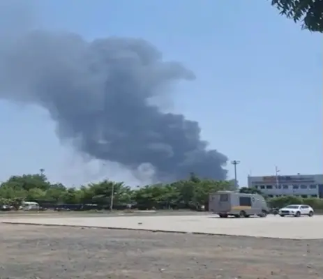 Plane crash Ahmedabad, Passenger Plane crash Gujrat, Passenger Plane crash news, Ahmedabad’s Meghani Nagar, Plane crash at Ahmedabad’s Meghani Nagar, India, Trending- True Scoop