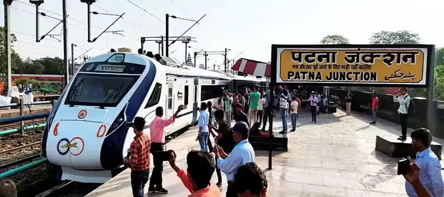 Vande Bharat Sleeper Patna-Delhi update, Vande Bharat Patna to Delhi, Vande Bharat Patna Delhi Sleeper Train, Vande Bharat Patna Delhi Launch Date, Vande Bharat Patna Delhi Route, Vande Bharat Patna Delhi Stoppages, India, Trending- True Scoop