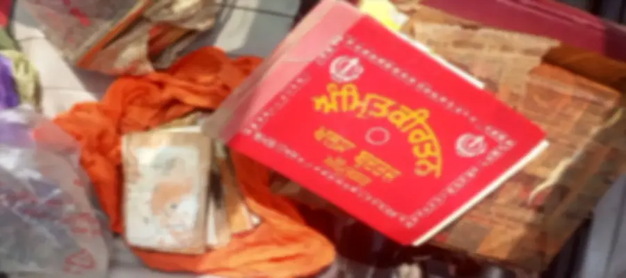 Gutka Sahib angs news, Gukta sahib ang found in trash news, Ranjit Avenue Amritsar, Sacrilege news Amritsar, Gutka Sahib sacrilege news, Punjab- True Scoop